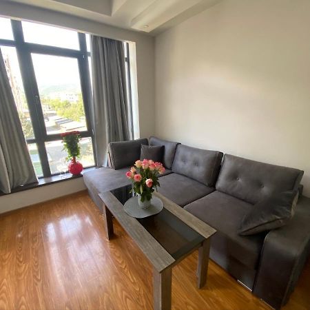 Sunny Apartment Dilijan Exterior photo